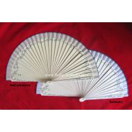 wachlarz hiszpański metalik pełny 23 cm z aplikacją - ostatni raz w ofercie - kość słoniowa i kremowy - wachlarz1011_metalik_hiszpanski_pelny_z_jednostronna_aplikacja_23cm_kremowy_i_kosc_sloniowa_bis2bc.jpg